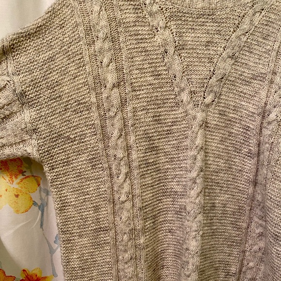 ✨ Final Price ✨ Lucky Brand Gray Cable Knit Sweater - Picture 8 of 16
